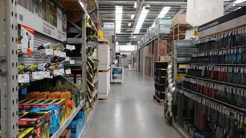 B&Q Bolton