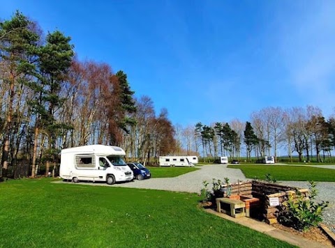 Wood Lake Campsite & Caravan Park