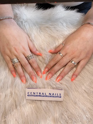 Central Nails