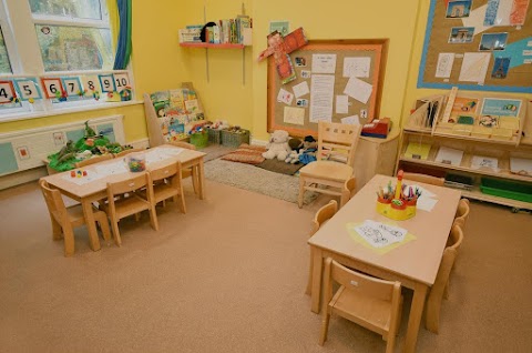 Bright Horizons Teddies Day Nursery and Preschool