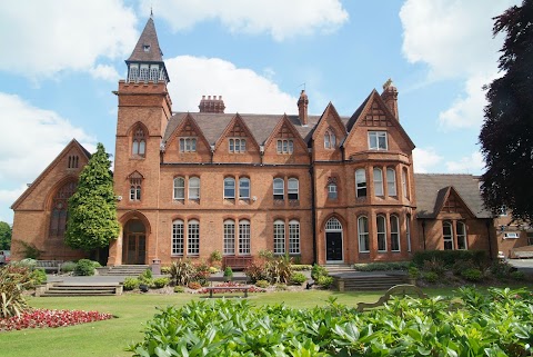 Solihull School