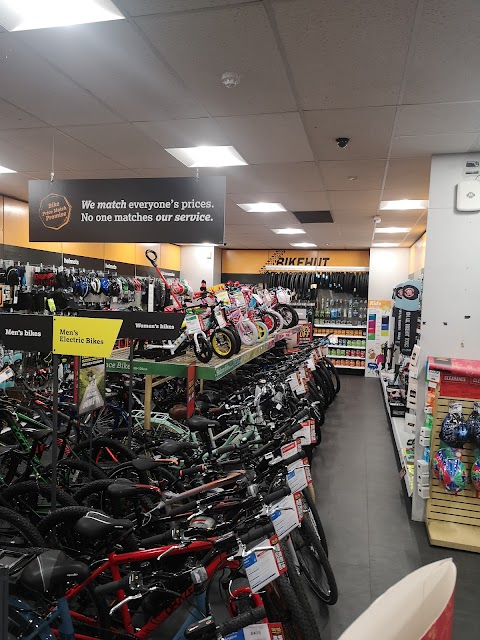 Halfords - Wells