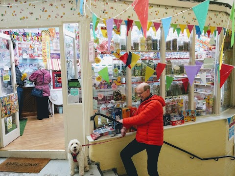 New Mills Outdoor Market