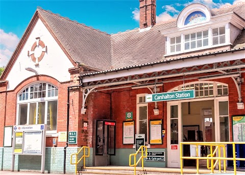 SALSA BACHATA LONDON TOOTING TRAM (Now CLOSED)