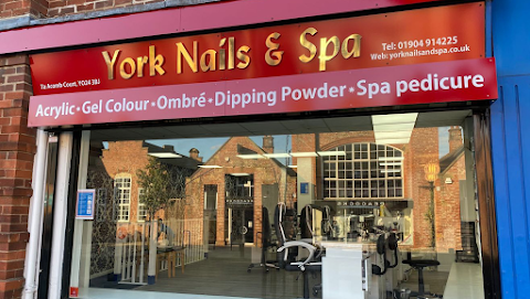 York Nails & Spa