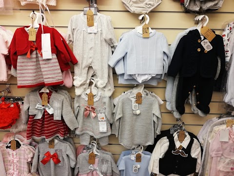 Baby Bunting - Store and Online sales www.babybuntingshop.co.uk (Find us on Facebook)