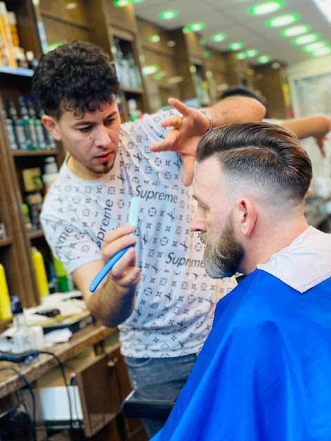 GALLERY BARBERS LEEDS market