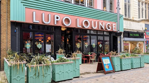 Lupo Lounge