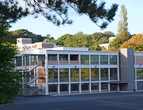 Stranmillis University College