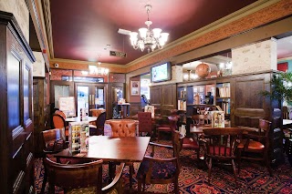 The Central Hotel - JD Wetherspoon