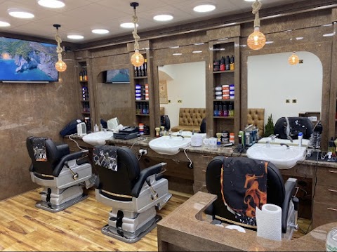 LUNAR BARBER SHOP