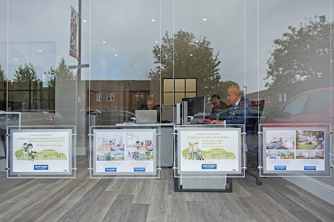 Hunters Estate Agents and Letting Agents Lee