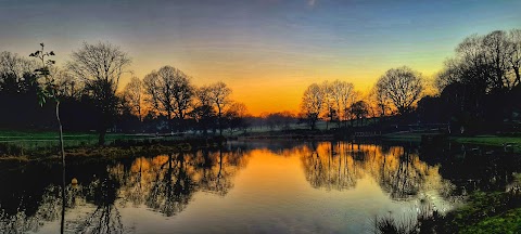 Beckenham Place Park Swimming lake by PTP Coaching