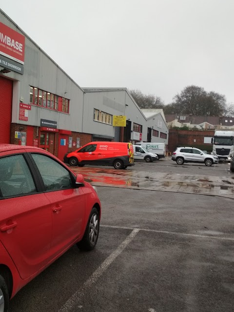 Screwfix Bristol - St George