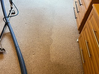 Superb carpet & upholstery cleaning