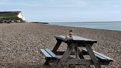 Frankies Beach Cafe