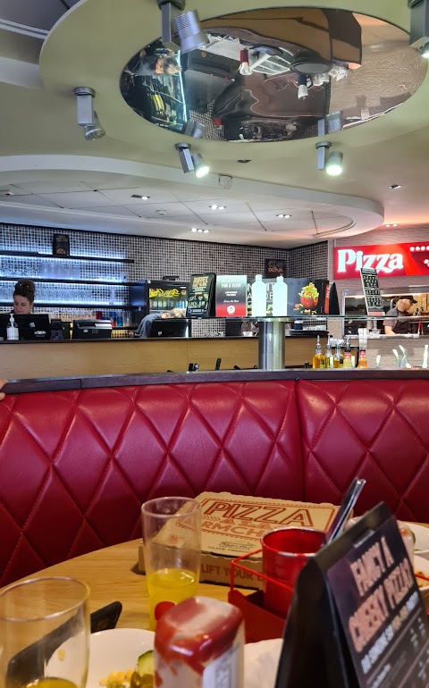 Pizza Hut - Merry Hill