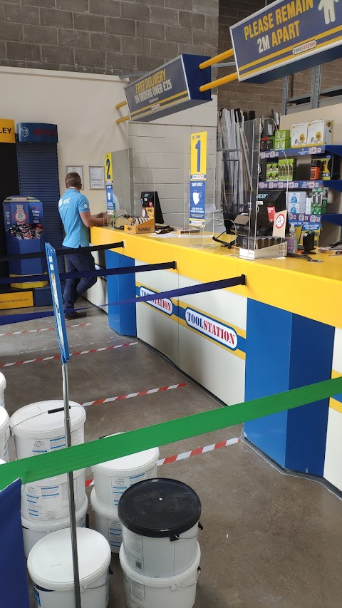 Screwfix Leeds - Sheepscar