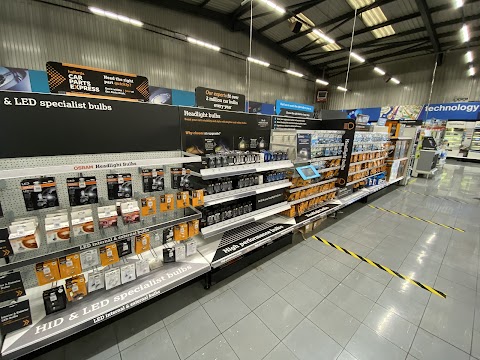 Halfords - Wolverhampton