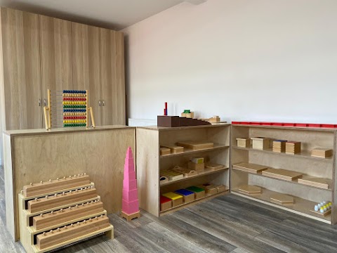 Apple Tree Montessori Nursery School