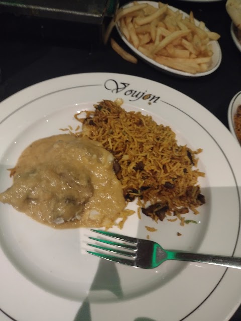 Voujon Indian Restaurant and Takeaway in Brough