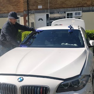 JJ Windscreens Replacement & Repair