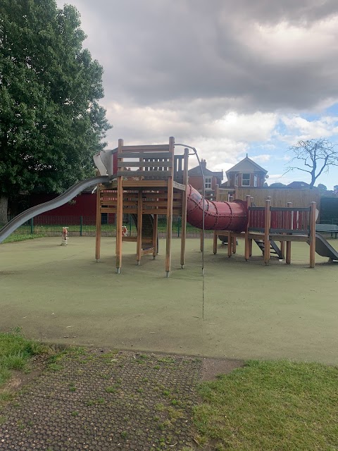 Riverside Playground