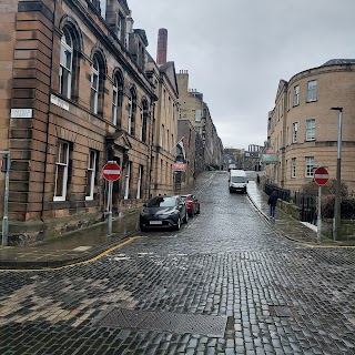 Consulate General of Hungary, Edinburgh