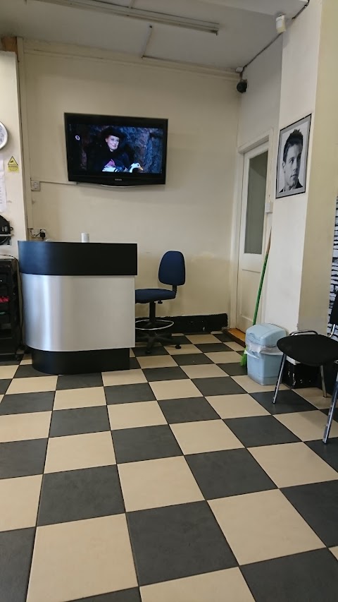 Nimo's Barbers