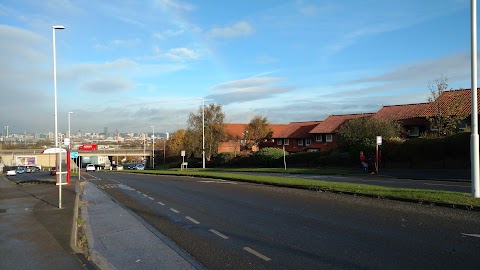 Hunslet Delivery Office