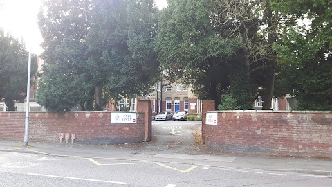 Holy Trinity School