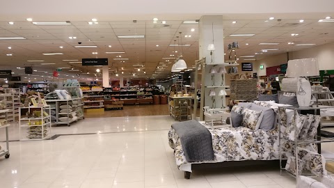 Dunnes Stores- Ashleaf Shopping Centre