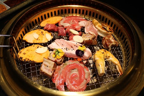 GUYSHI Bar + BBQ