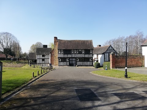 Bromwich Hall - West Bromwich Manor House Museum