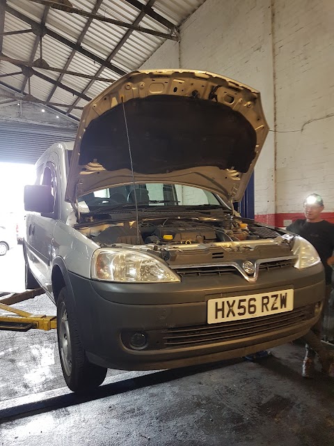 Car Experts Castleford