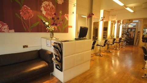 Nino Milano Studio Hairdressing