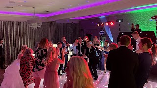 Dave Dee Professional Wedding DJ, Disco & Lighting Hire