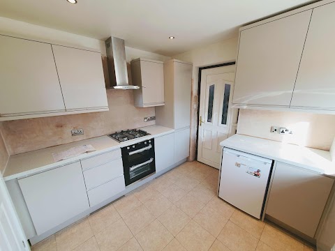 Accolade Kitchens & Dirty Dick's Fitted Kitchens and Bedrooms