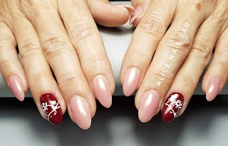 Alice Nail Bar