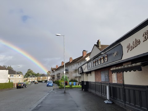 cedar wood pub