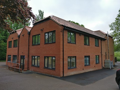 Oak Lodge Business Centre