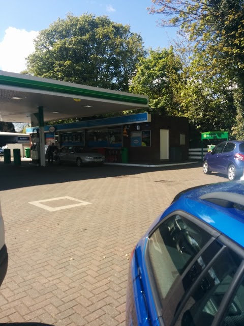 Crewe Road Service Station