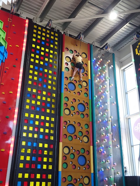 Clip 'n climb Weston- super- Mare a Rockpool Leisure venue