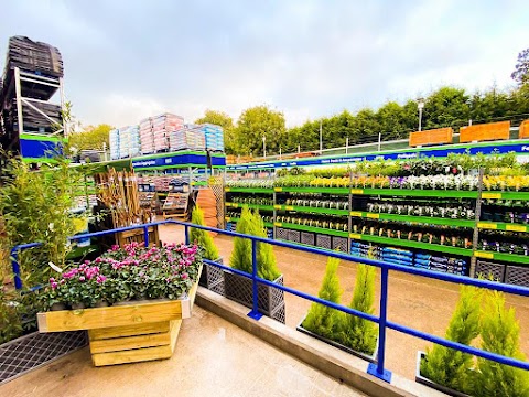 B&M Store with Garden Centre