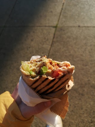 Africano Wrap Place