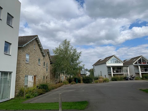 Lower Mill Estate