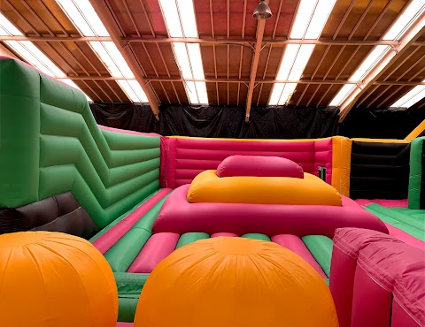 Jump Around Inflata-park