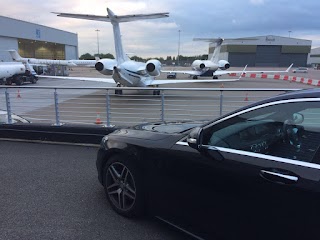 Business and luxury transfers to London City Airport