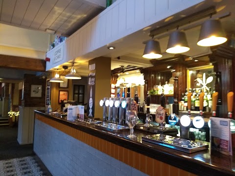 The Cooper's Brook - Pub & Grill