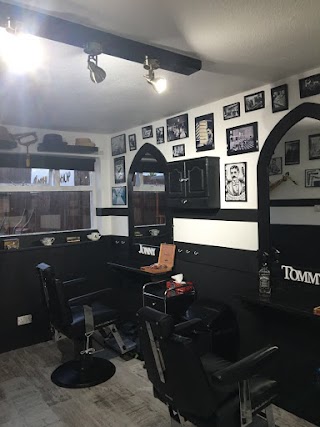 Roony's Barbers Shop